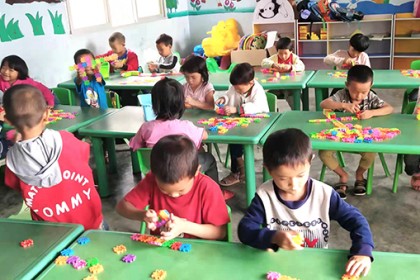 幼儿班趣事之 -“小调皮”遇到警察叔叔