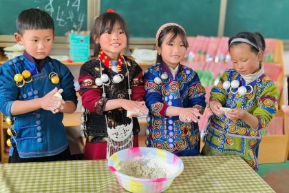 【民俗文化】共庆彝族年，传统文化进幼儿班